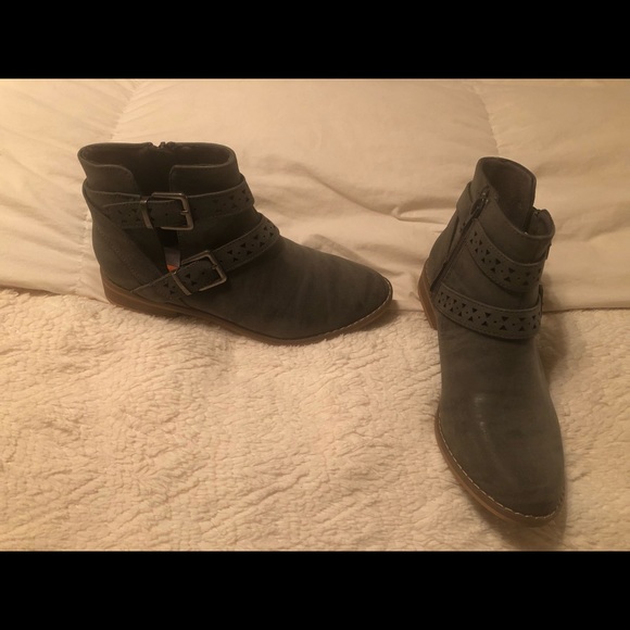 Booties - Picture 2 of 3